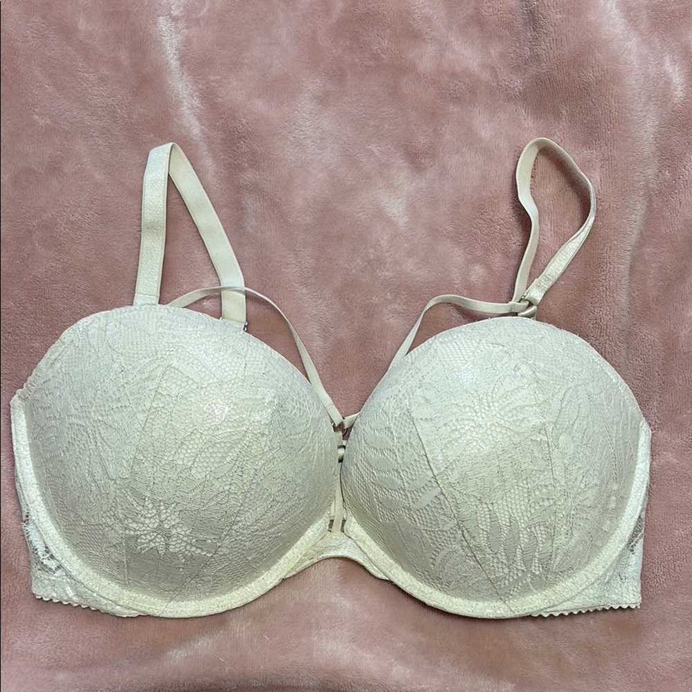 VS-Very Sexy Cream Full-Coverage Lace Bra with Underwire